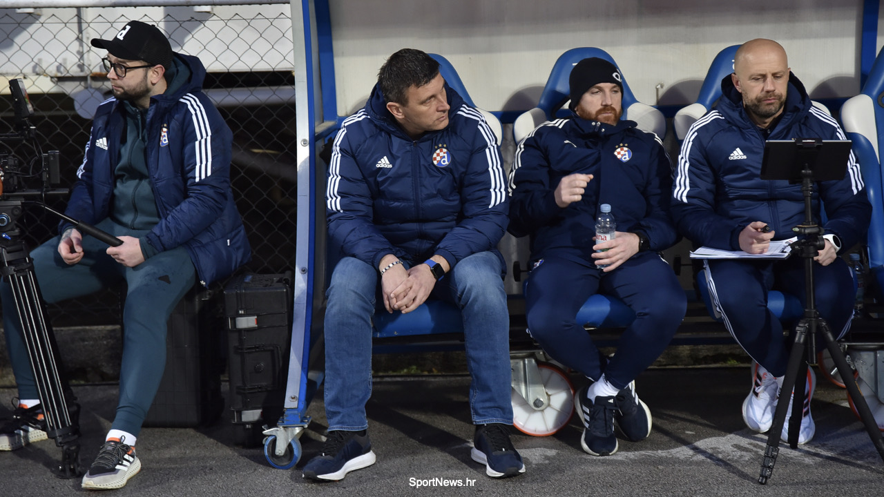 Ako padne Jakirović, pravo nadati se ima Jerko Leko, dijete Dinama, 59 puta reprezentativac, igrač Kijeva i Monaka, trener Lokomotive, sada Jaruna. Ako ne, onda netko iz stručnog stožera reprezentacije: Olić i Čorluka imaju uvjete i snažne su osobnosti