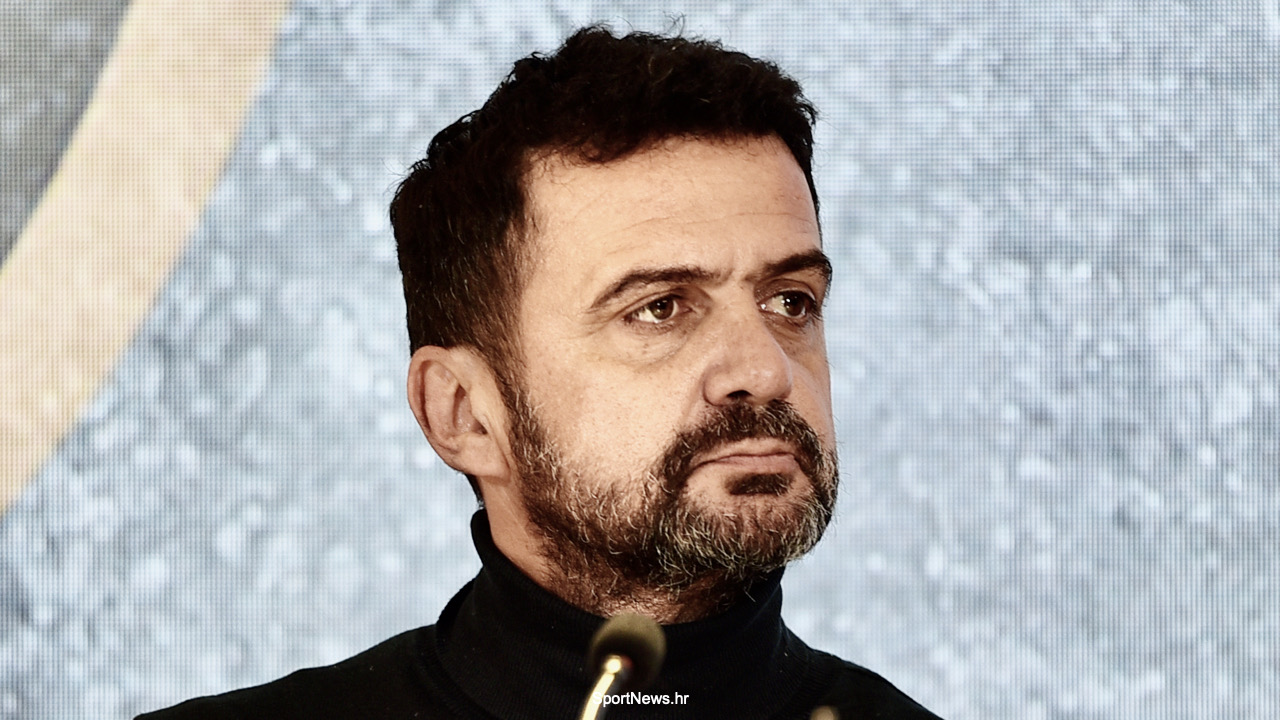 Dinko Jeličić i Gorica sporazumno su se razišli! Fraza  "sporazumno..." kojom se u nogometu opravdava nezadovoljstvo jedne ili druge strane. Ako je Jeličić trebao otići onda to nije nakon utakmice s Hajdukom.